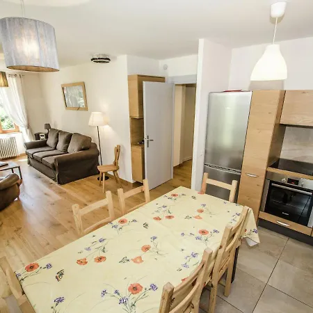 Boutique In Rhone Alpes With Balcony Appartement