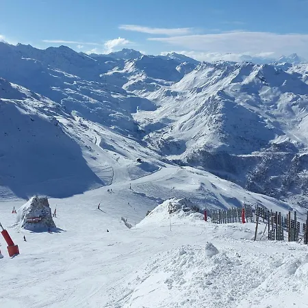 Boutique In Rhone Alpes With Balcony *