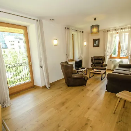 Apartment Boutique In Rhone Alpes With Balcony